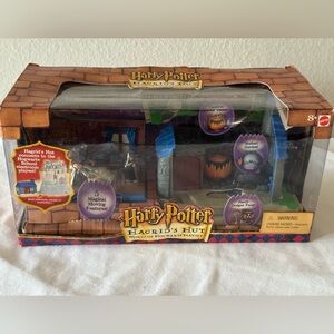 Vintage HARRY POTTER World of Hogwarts HAGRID’S HUT Play Set - 2001 Mattel